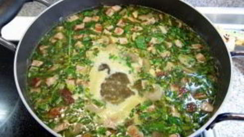 солянка с маслинами и лимоном