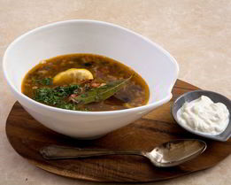 Солянка с оливками