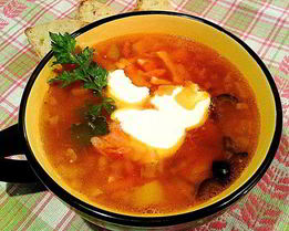 Солянка с печеным перцем