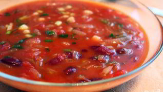 Суп фасолевый с копченостями