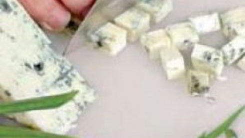 суп из щавеля с сыром