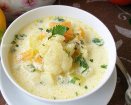 Суп из цветной капусты и кабачков