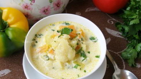 суп из цветной капусты и кабачков