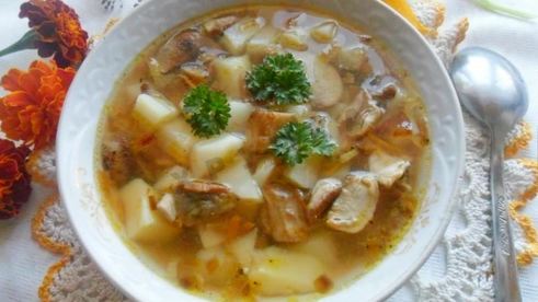 суп из замороженных белых грибов