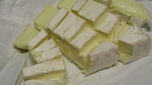 грибной суп-пюре с сыром бри и миндалем