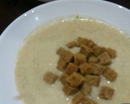 Куриный суп-пюре с шампиньонами