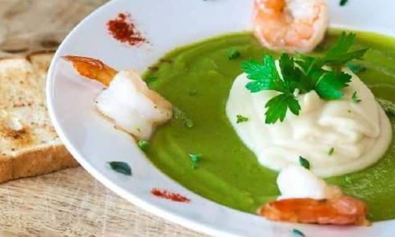 Рецепт рыбного супа-пюре с брокколли и креветками