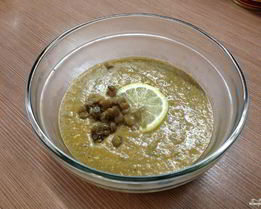 Суп-пюре из чечевицы зеленой