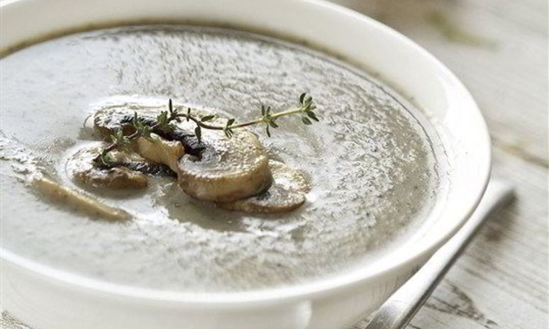 Рецепт супа с дикими грибами и тимьяном