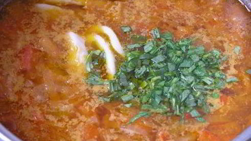 суп с кальмарами и эстрагоном