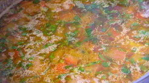 суп с кальмарами и эстрагоном