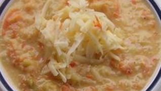 Суп с цветной капустой и сыром