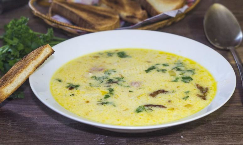 Рецепт сырного супа с копченой курицей