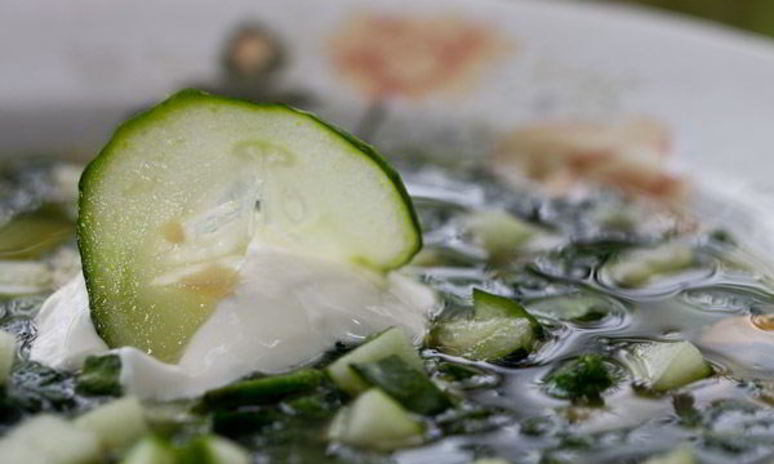 Рецепт весеннего крапивного супа в казане