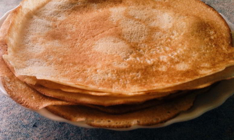 Рецепт блинов на молоке и кипятке