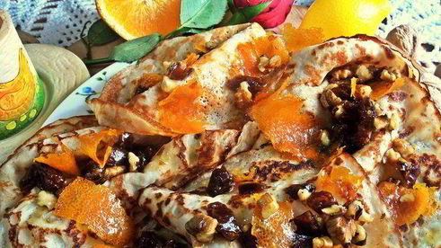 блины с кокосом под апельсиновым соусом