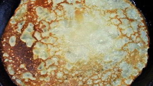 блины с кокосом под апельсиновым соусом