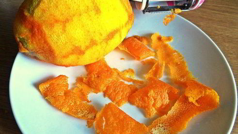 блины с кокосом под апельсиновым соусом