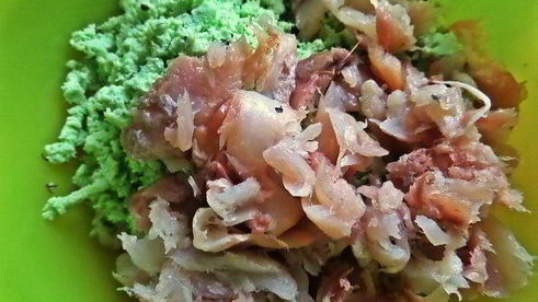 блины с сырно-рыбной начинкой