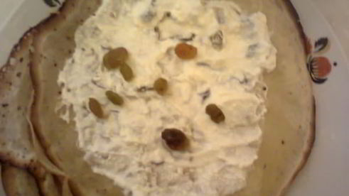 блины со сметано-творожной начинкой