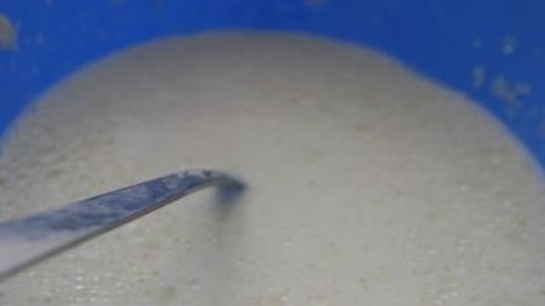 панкейки творожные со смородиново-медовым соусом