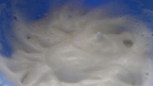 панкейки творожные со смородиново-медовым соусом