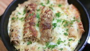 Запеченные блины с мясной начинкой