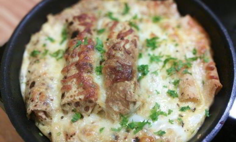 Рецепт запеченных блинов с мясной начинкой