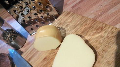 запеченные блины с мясной начинкой