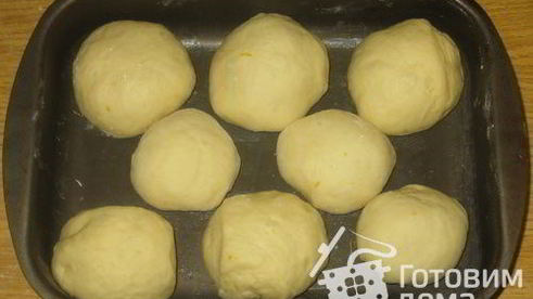 булочки buchteln со сливками