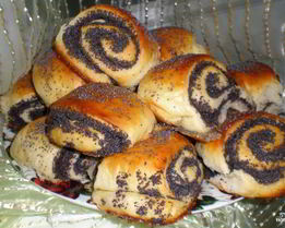 Булочки из слоеного дрожжевого теста