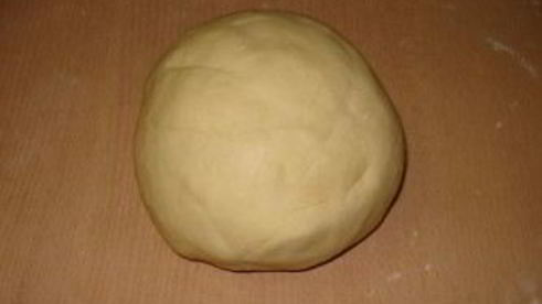 булочки из слоеного дрожжевого теста