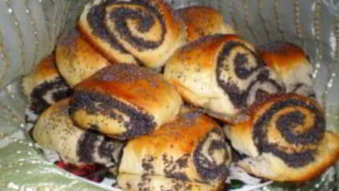 булочки из слоеного дрожжевого теста