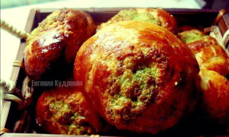 Рецепт булочек с чесноком