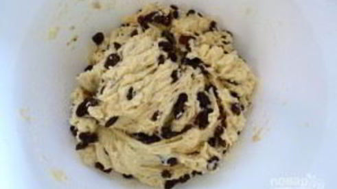 булочки с изюмом в духовке