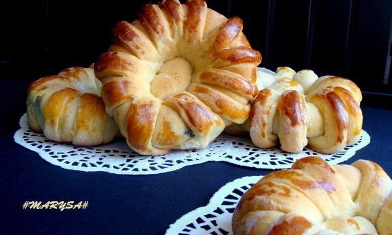 Рецепт булочек с маком на сгущенном молоке