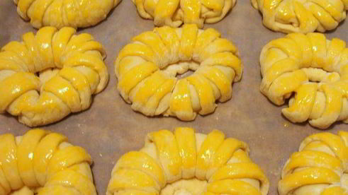 булочки с маком на сгущенном молоке