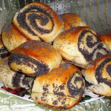 Булочки с маком