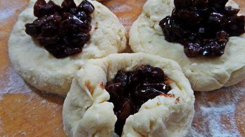 булочки с начинкой на творожном тесте