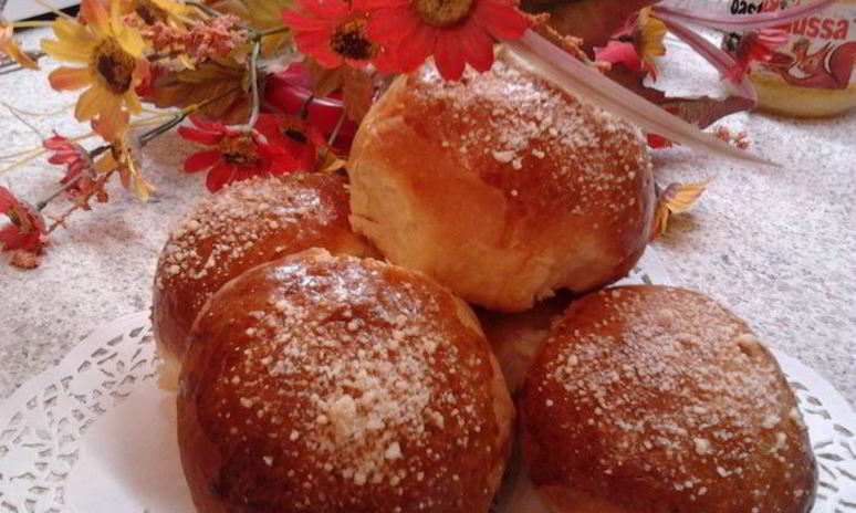 Рецепт булочек с посыпкой