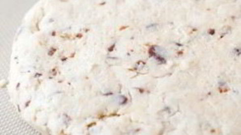 булочки с шоколадом и ирисками