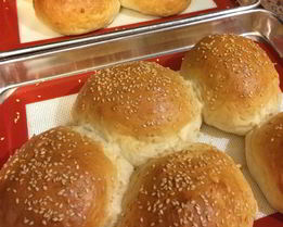 Булочки с замесом в хлебопечке