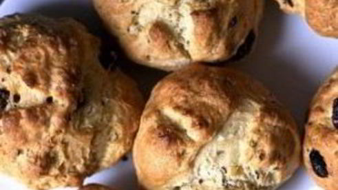 булочки со смородиной