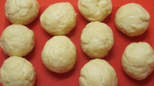 булочки сырные