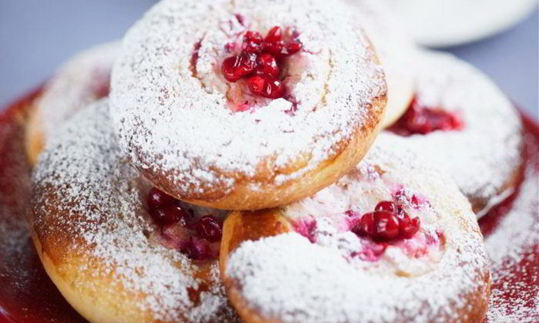 Рецепт карельских булочек с брусникой и ржаными хлопьями nordic