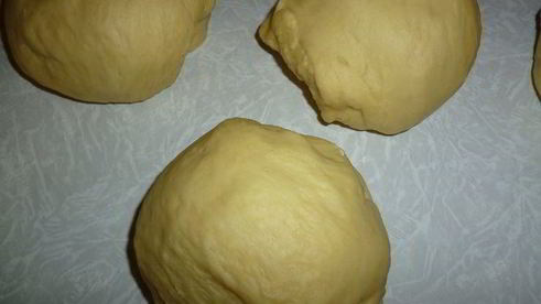 круассанчики с орехово-ирисовой начинкой