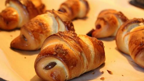 круассаны из слоеного дрожжевого теста