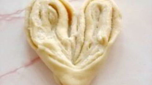 плюшки из дрожжевого теста