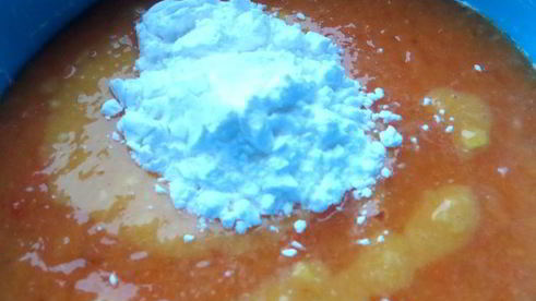 ватрушка под мармеладом из хурмы