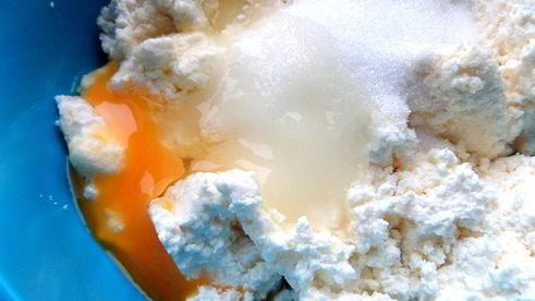 ватрушка под мармеладом из хурмы